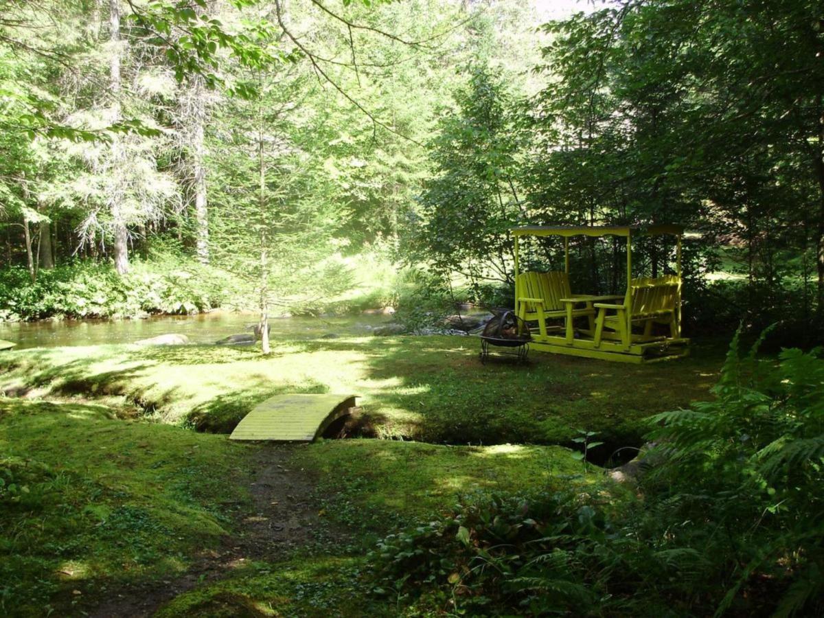 La Petite Douceur Bed & Breakfast Lac Superieur Exterior photo